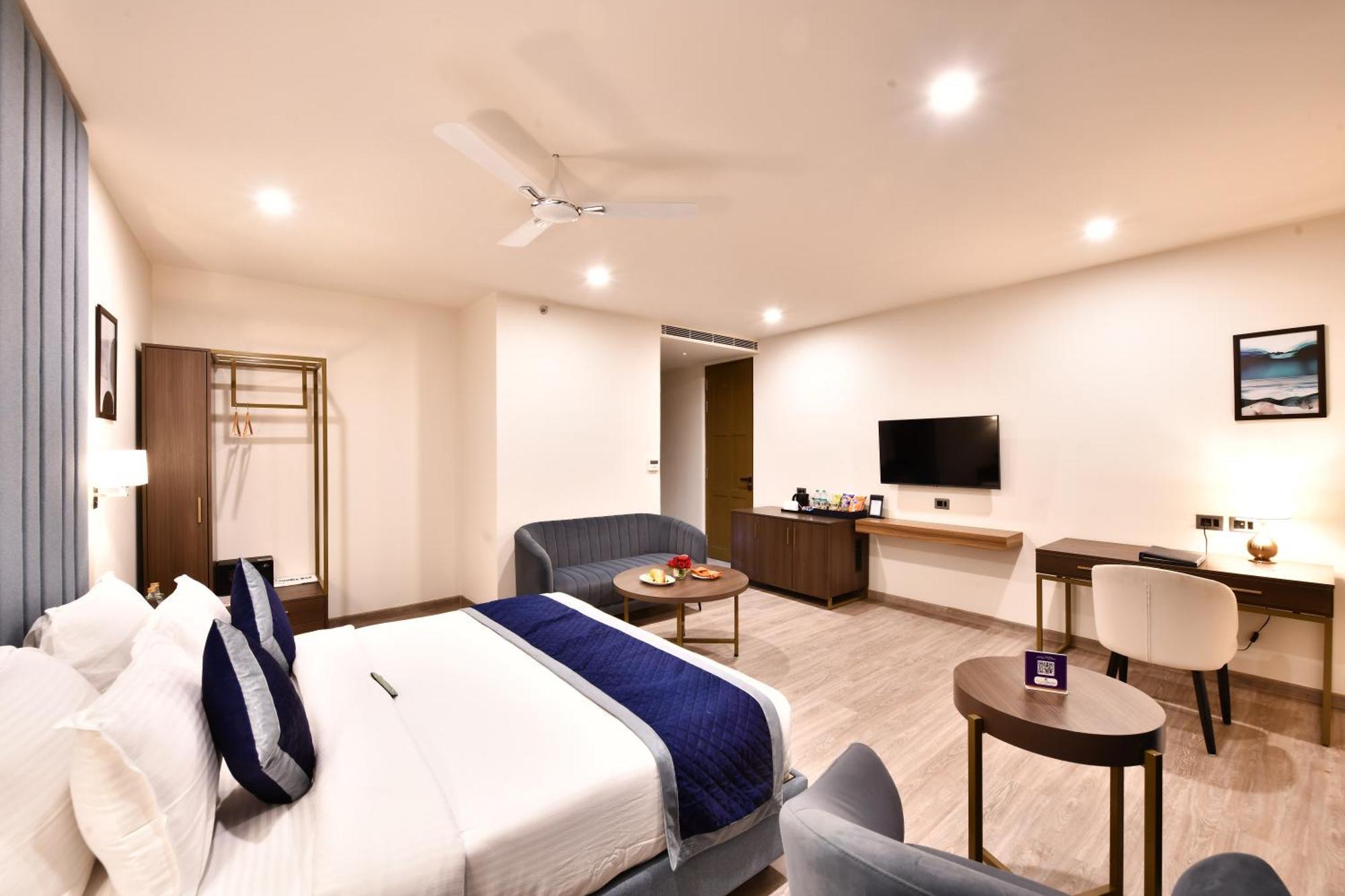 Click Collection Grand Gateway Varanasi Exterior foto
